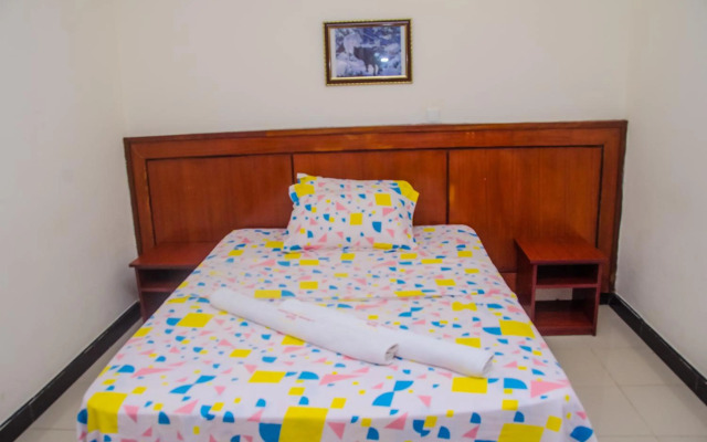 Sheratton Regency Hotel
