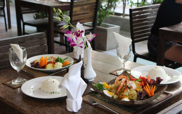 Palm Tree Boutique Hotel