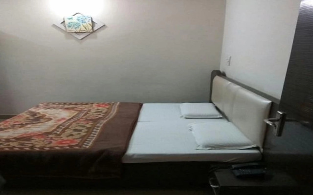 Shakumbari Guest House