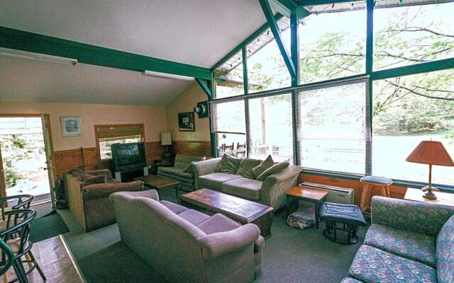 High Falls Cottage Resort
