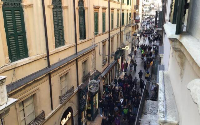 A due passi da Giulietta-Casa Capuleti