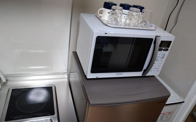 Issyuku Higashiueno Hotel