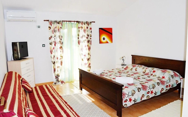 Darko - 30 m From Beach - A4