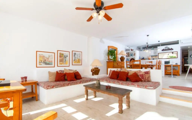 Apartment Oiza Sand Castles 23 at Alcudia Beach, WIFI and aircon - Apartment in Alcudia - Photo 2