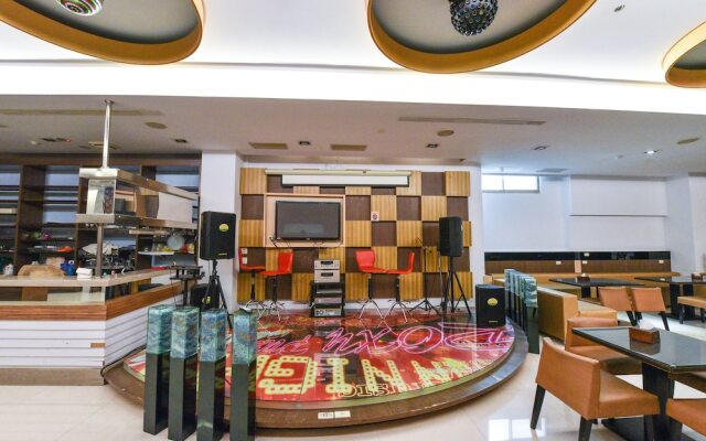 Leader Business Hotel