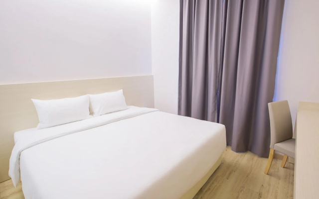 Minimalist Hotel