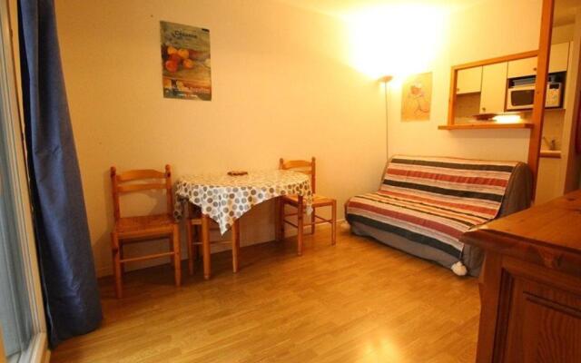 Appartement Bagnères-de-Luchon, 2 pièces, 4 personnes - FR-1-313-166