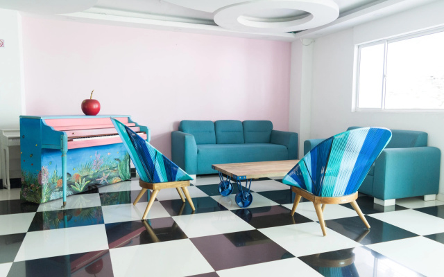 Hotel Aquarius by DOT Light