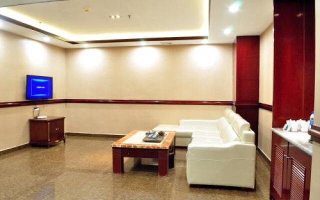 Xianglong Hotel