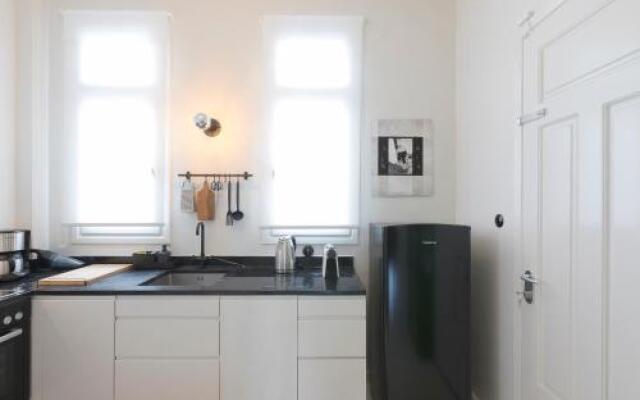 Trilogy Black Penthouse