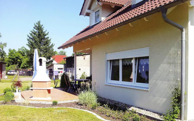 House Seagull, Mirow