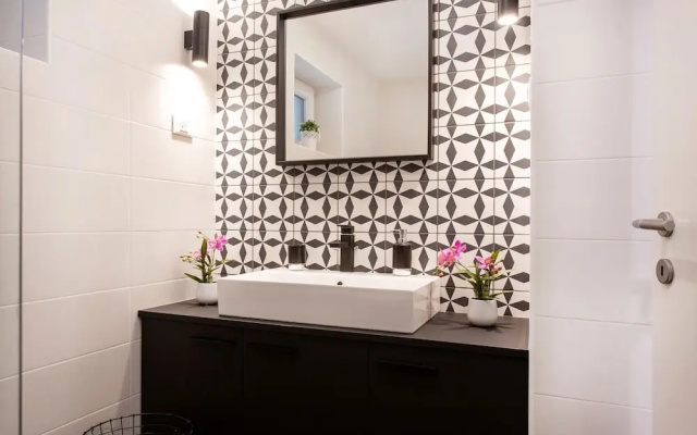 Castle way Apartments Tamy