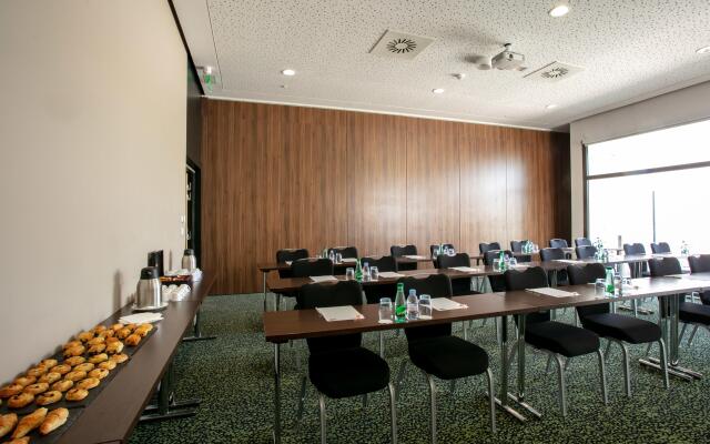 Holiday Inn Express Montpellier - Odysseum by IHG