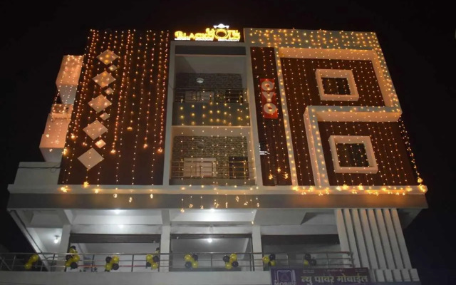 OYO 80466H Hotel Blackgold
