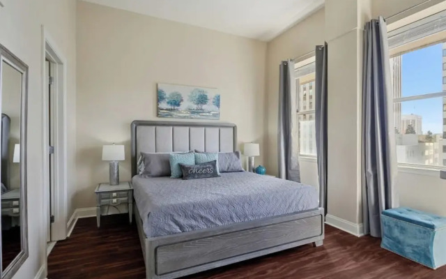 Elegant Condos in NOLA with Rooftop Pool