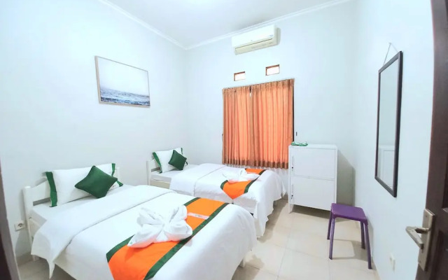 Homestay Jogja Jakal By Simply Homy