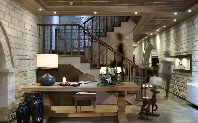Aberratio Boutique Hotel