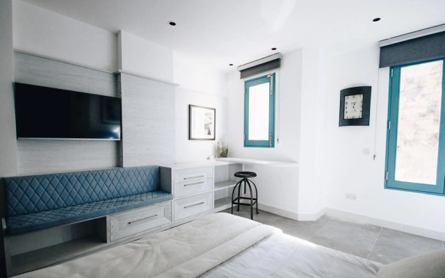 Valletta Collection - Ordinance Suites