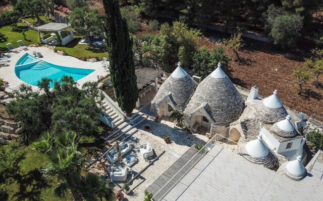 TD Trulli di Bouganville w/ Large Amazing Pool