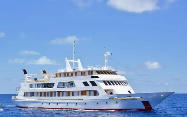 MV Yasawa Princess