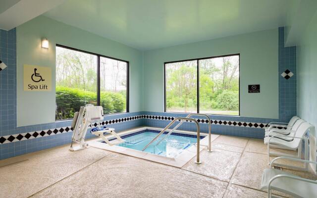 Larkspur Landing Select Carlisle