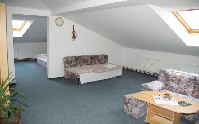 Hotel Albor