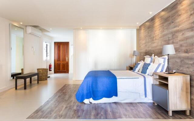 Rooms & Suites Loft 2H Deluxe Edition Arrecife