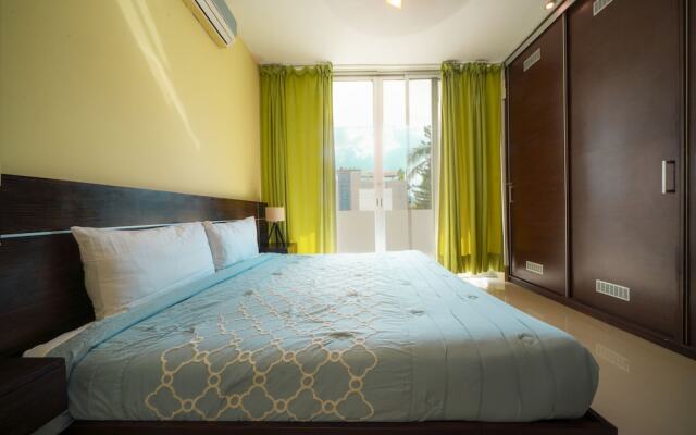 The Loft - Just 4 blocks from the beach