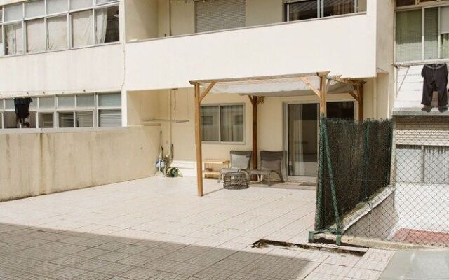 Gaia Central Apartment With Terrace