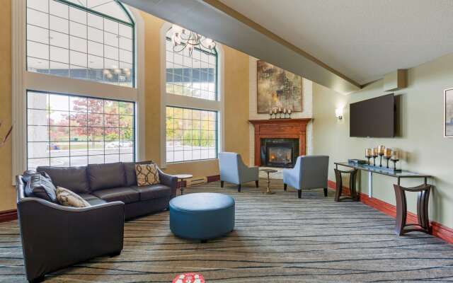 Best Western Plus Orillia Hotel