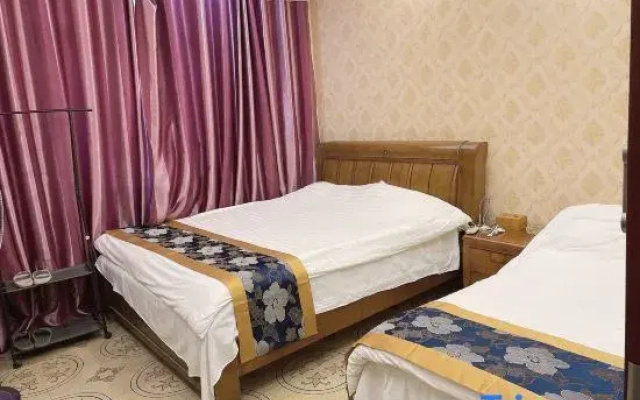 168 Business Hotel (Anshun Railway Station)