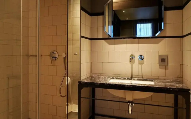 Lee Design Hotel