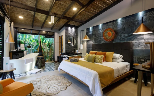awā Beachfront Hotel