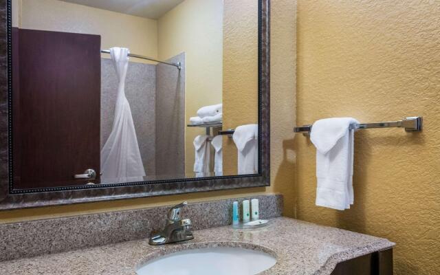 Quality Inn & Suites Slidell