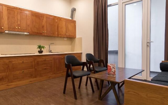 Reddoorz Plus Near Westlake Tay Ho