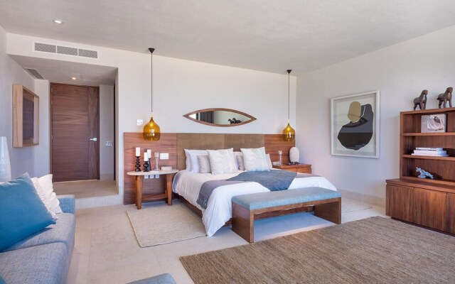 Sunny Vacation Villa 66