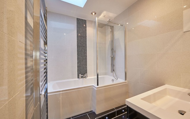 Host Stay Rosedale House