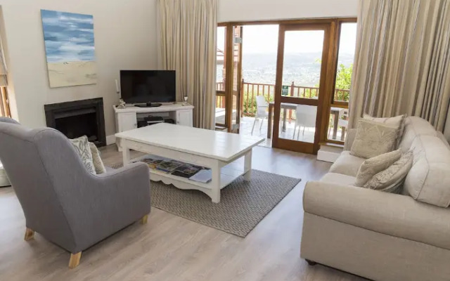 Villa 12