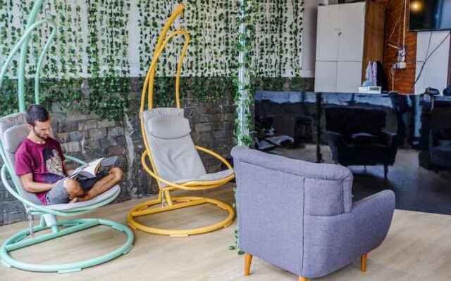 Inap At Capsule Jakarta
