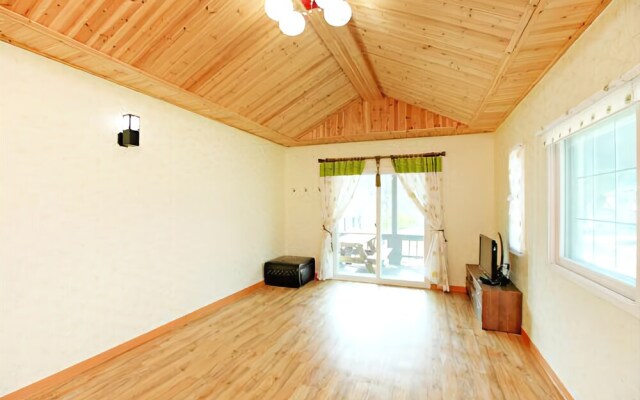 Gangneung Sokumkang Yeomok Pension