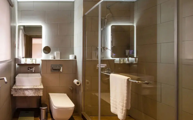 The White Orchid Hotel