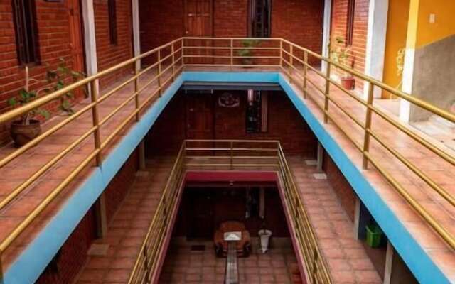Tonito Hotel
