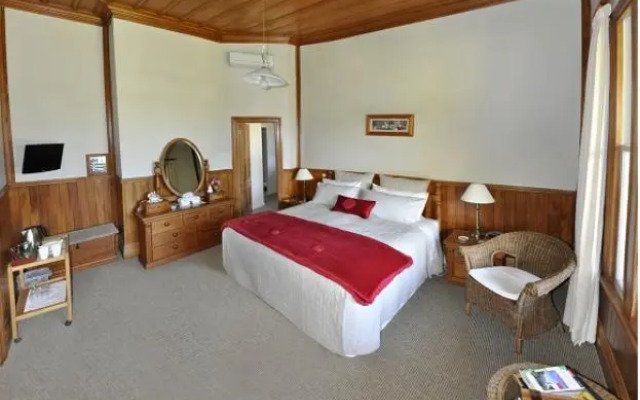 Villa Heights Bed and Breakfast