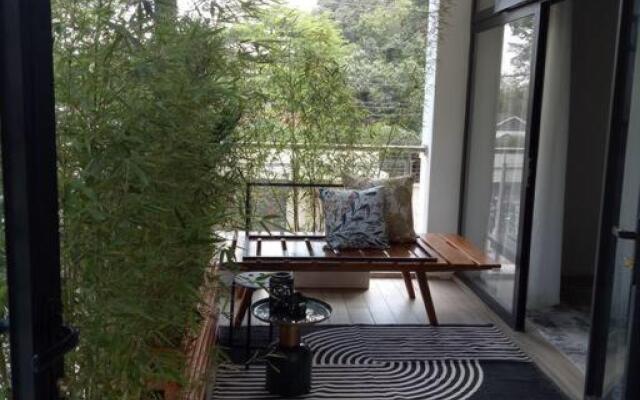 New in! 2-bedroom apartment, near Junction Mall