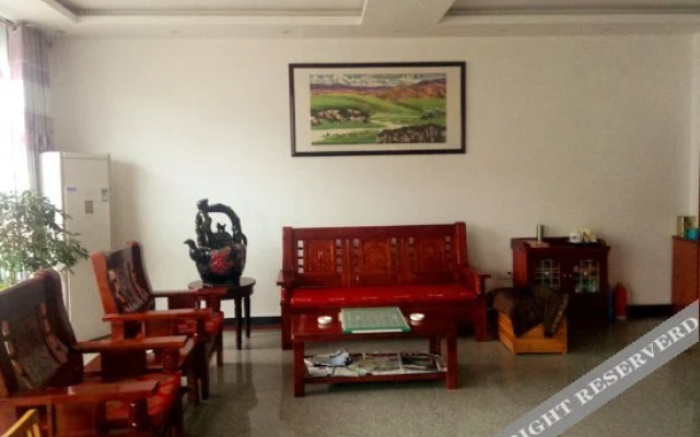 Xihai Chuntian Holiday Hotel