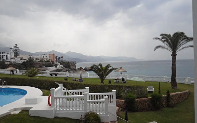 Apartamento UrbanizaciÃ³n Las Palmeras 9