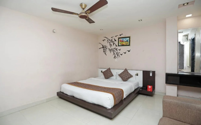 OYO 1521 Hotel Sanjay Galaxy