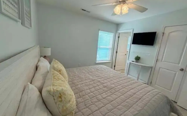 Sea Pearl 7 Bedroom Home