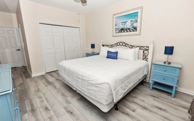 Sandpiper Cove 9107 3 Bedroom Condo by RedAwning