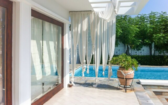 Villa With 3 Bedrooms in Nerantza, With Wonderful sea View, Private Po